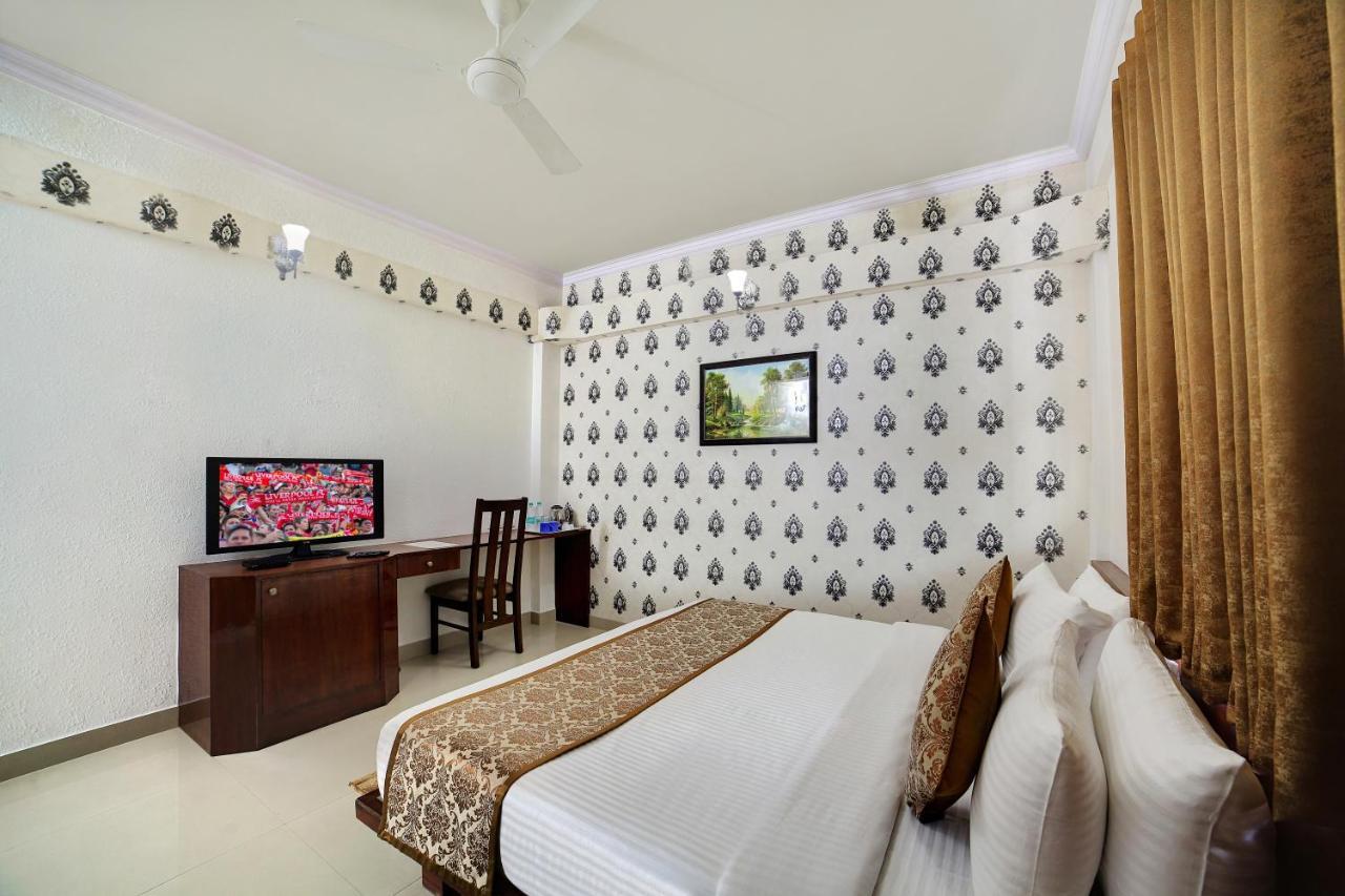 The Liverpool Blue Hotels บังกาลอร์ ภายนอก รูปภาพ