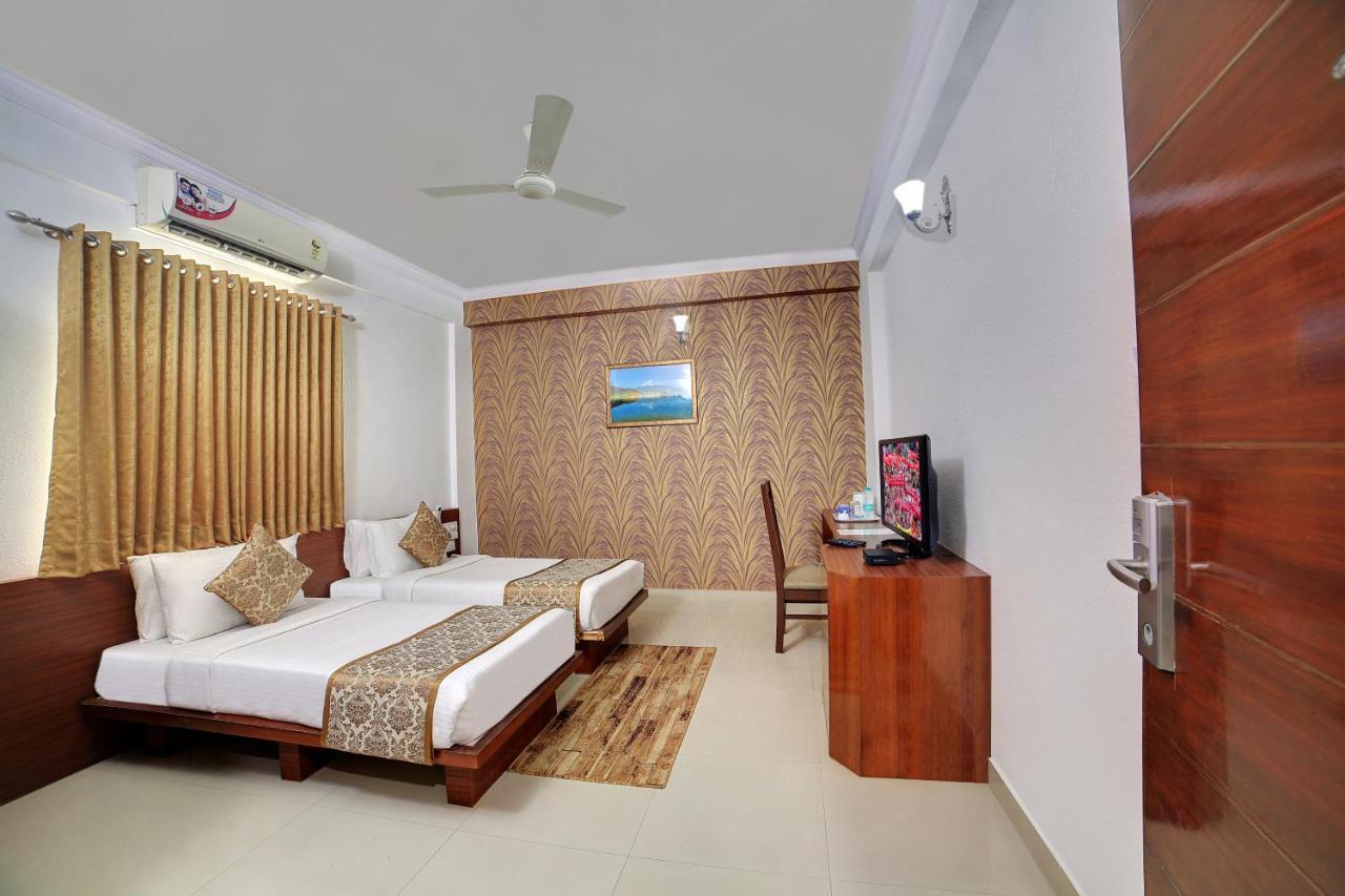 The Liverpool Blue Hotels บังกาลอร์ ภายนอก รูปภาพ