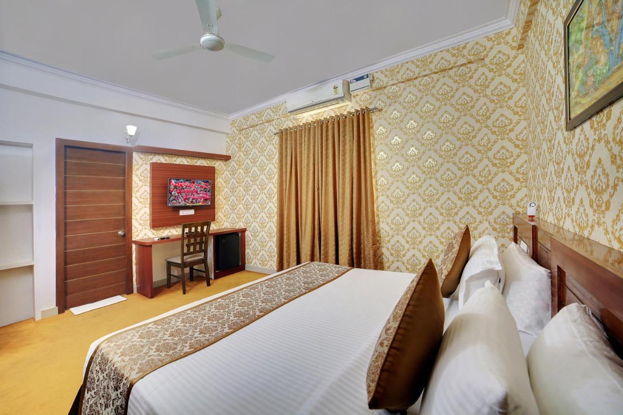 The Liverpool Blue Hotels บังกาลอร์ ภายนอก รูปภาพ