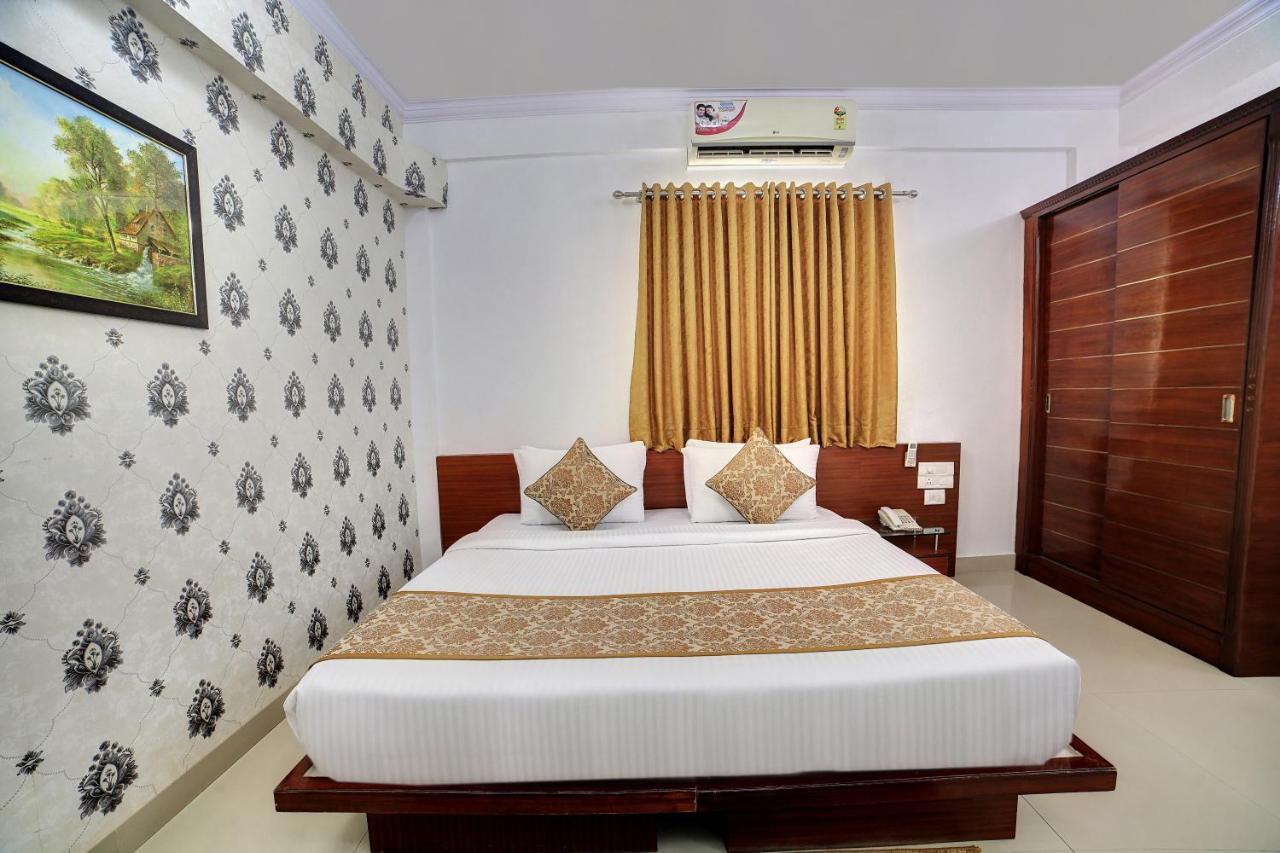 The Liverpool Blue Hotels บังกาลอร์ ภายนอก รูปภาพ