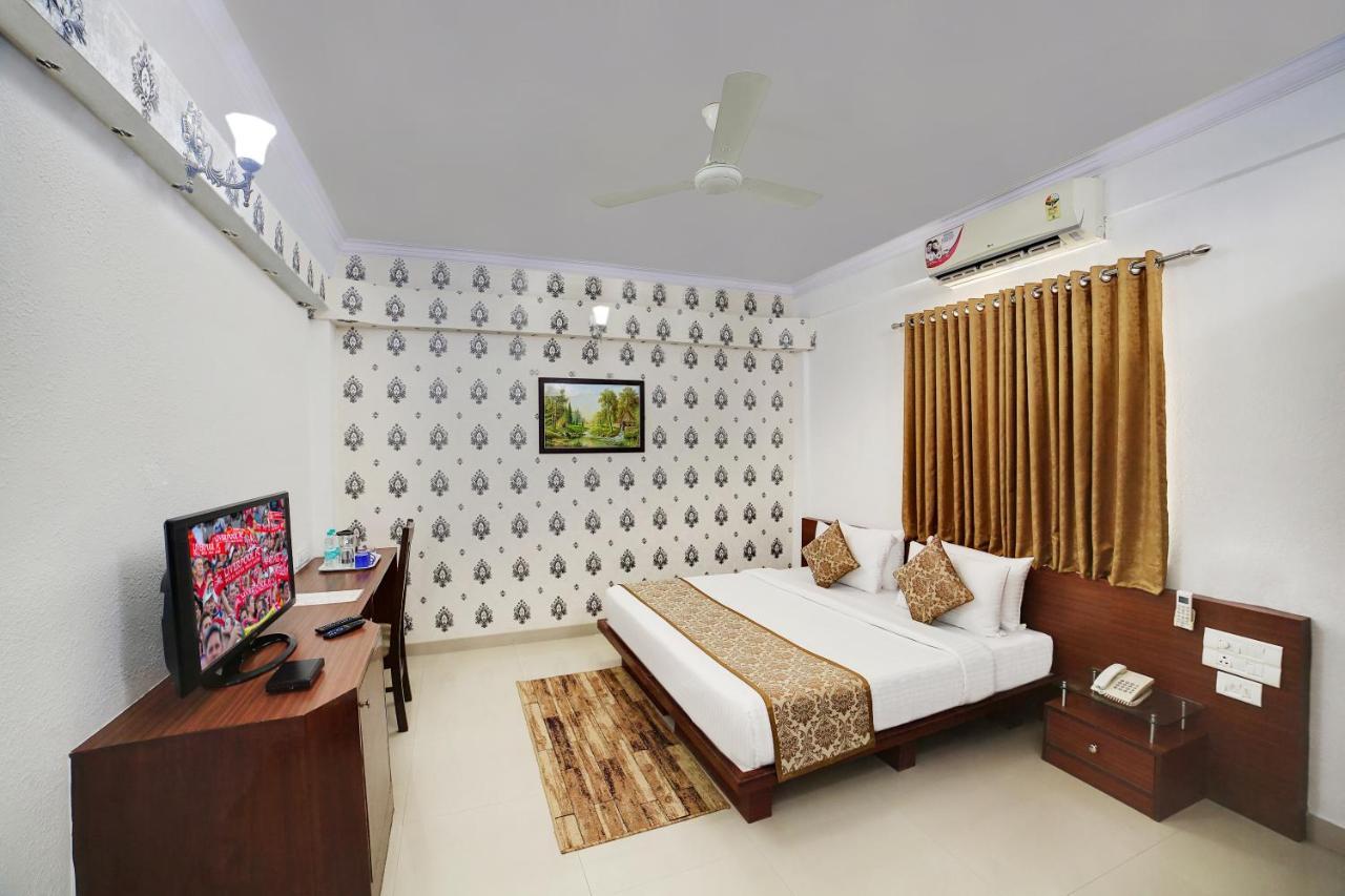 The Liverpool Blue Hotels บังกาลอร์ ภายนอก รูปภาพ